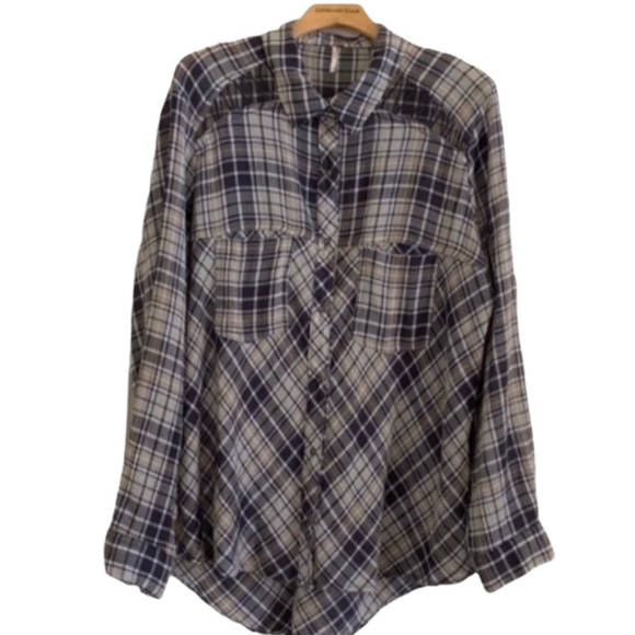 FREE PEOPLE Ladies Plaid Button Front Long Sleeve Shirt Top Size Large - Picture 2 of 8